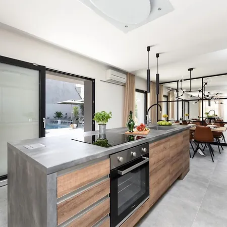 Semesterbostad Omnia Mit Whirlpool By Interhome *