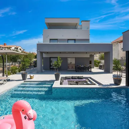 Omnia Mit Whirlpool By Interhome * Zadar