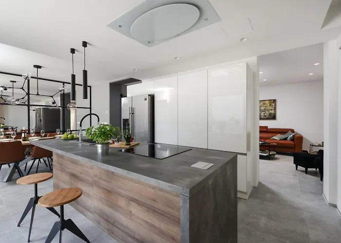Dom wakacyjny Omnia Mit Whirlpool By Interhome *