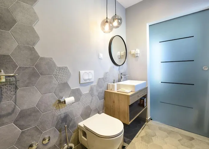Dom wakacyjny Omnia Mit Whirlpool By Interhome